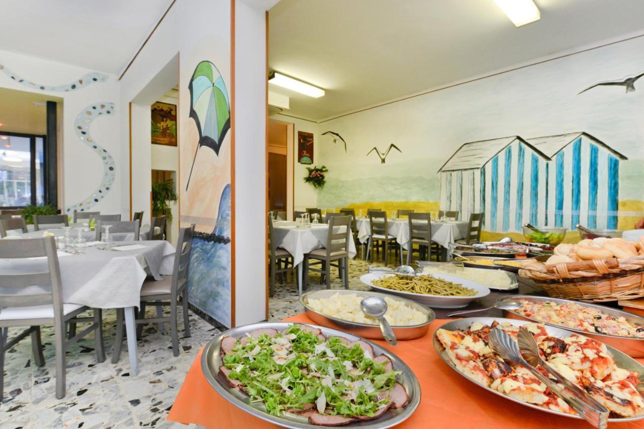 Hotel Flora Capri Cesenatico Exteriér fotografie